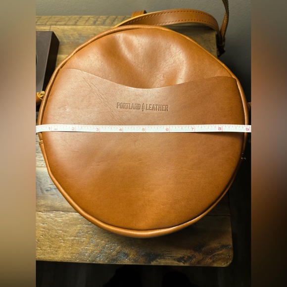 Portland Leather Tan Crossbody Bag Smooth Finish - Picture 16 of 16